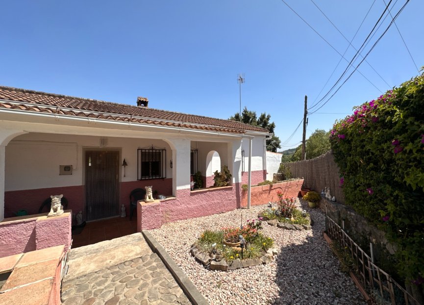 Resale - House - Detached Villa - Sotogrande