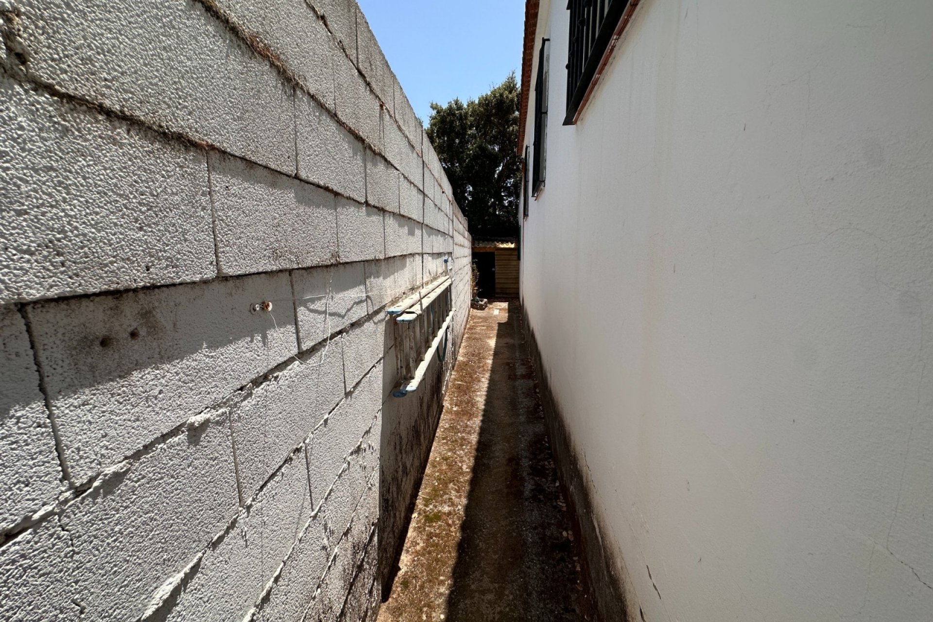 Resale - House - Detached Villa - Sotogrande