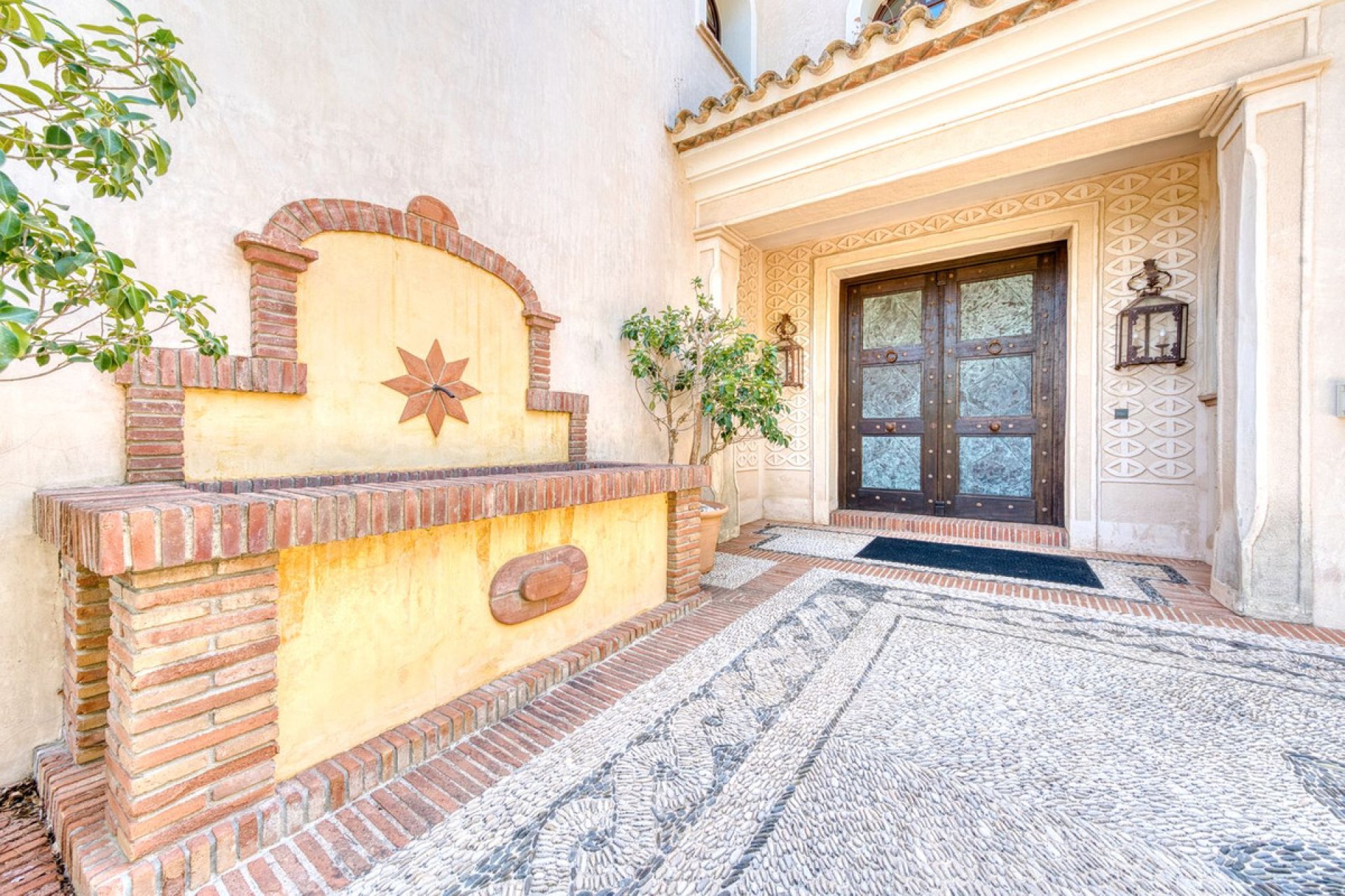 Resale - House - Detached Villa - Sotogrande