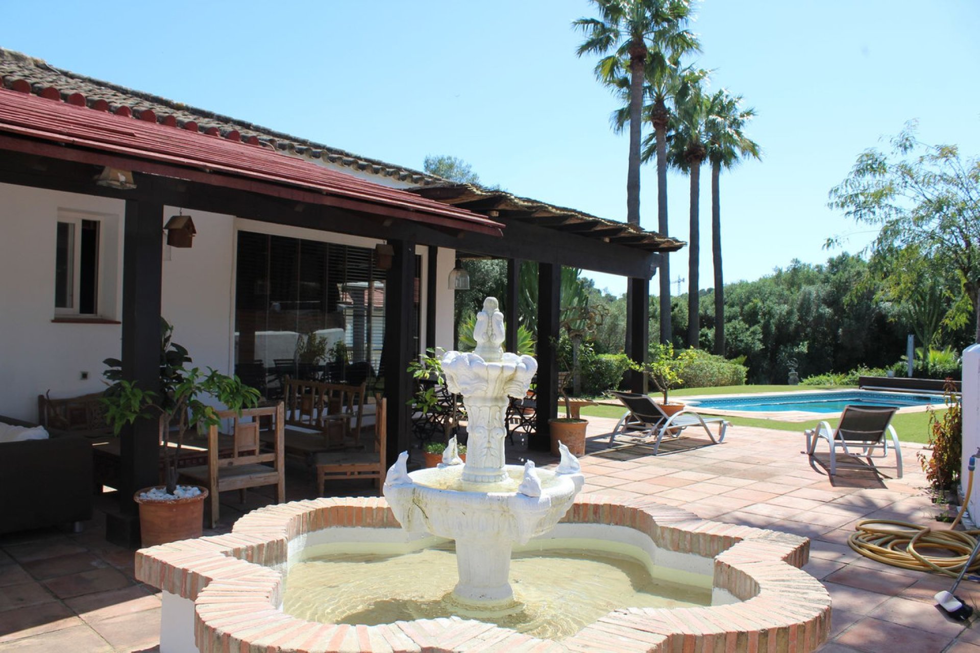 Resale - House - Detached Villa - Sotogrande