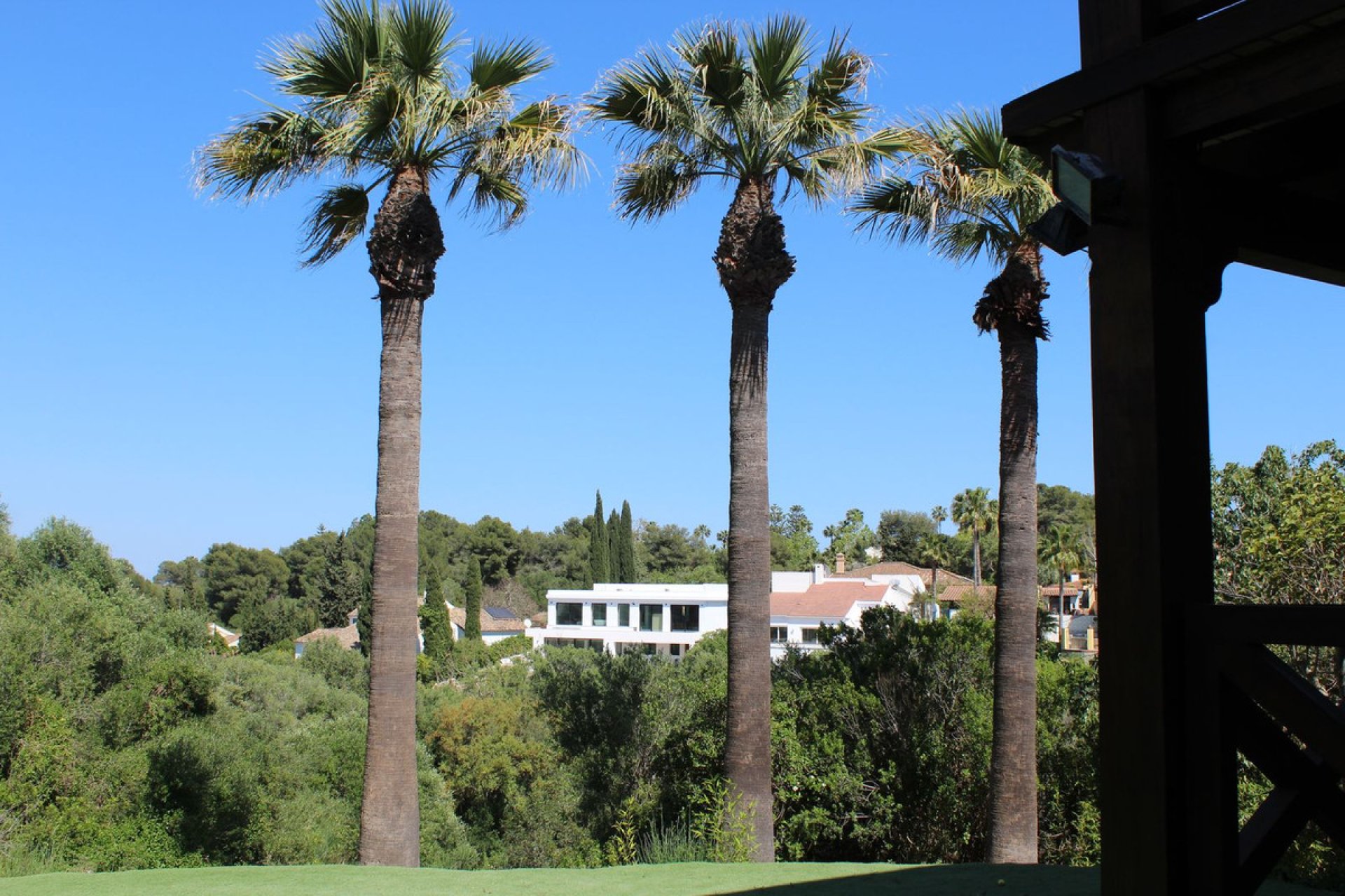 Resale - House - Detached Villa - Sotogrande