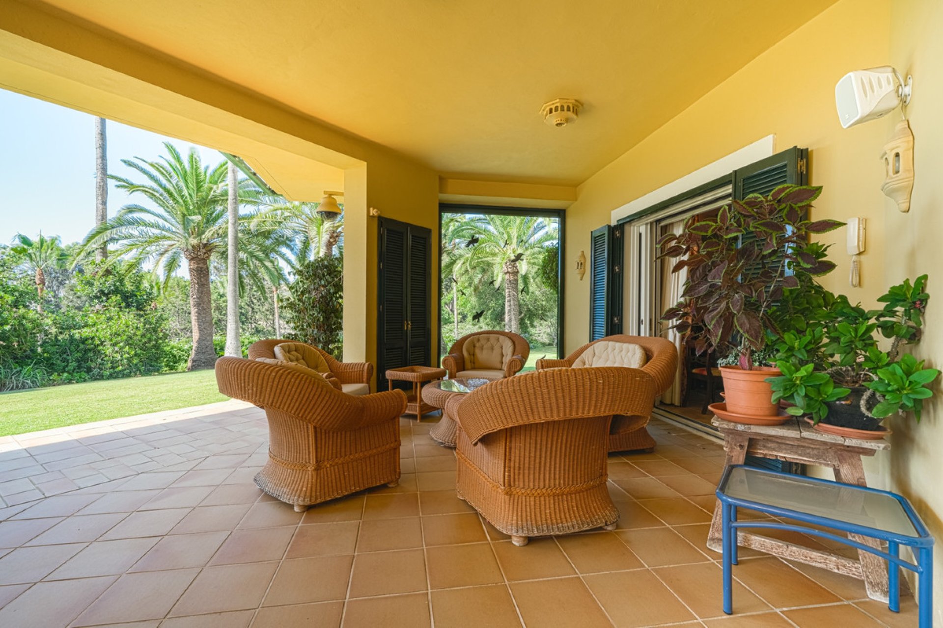 Resale - House - Detached Villa - Sotogrande