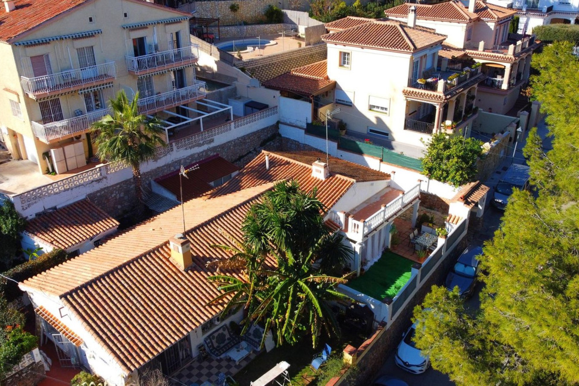 Resale - House - Detached Villa - Torremolinos