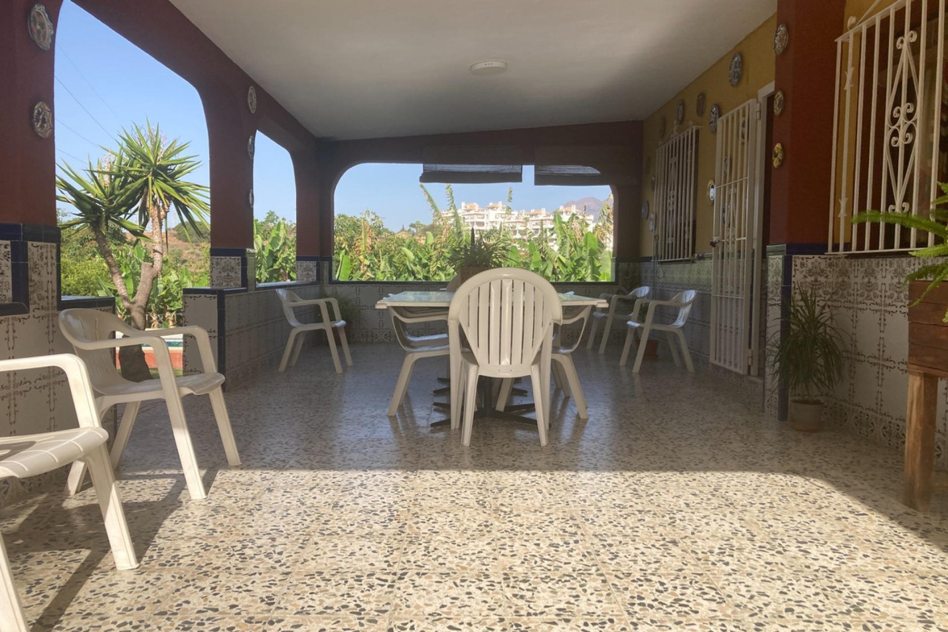 Resale - House - Estepona