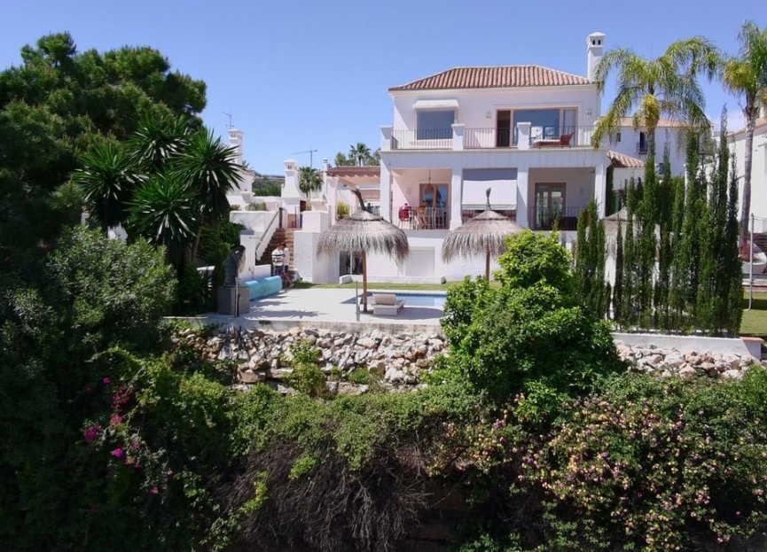 Resale - House - Estepona