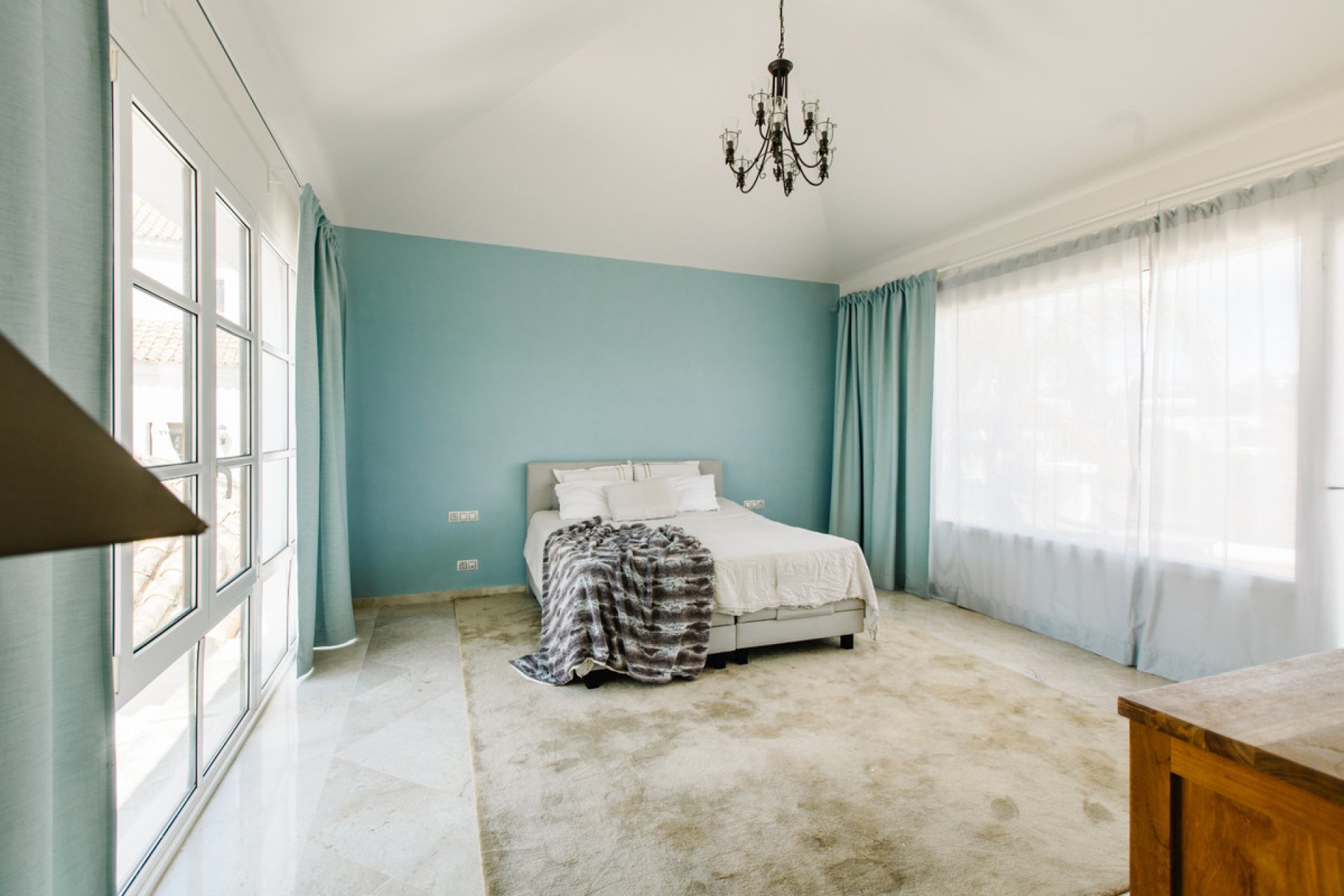 Resale - House - Estepona