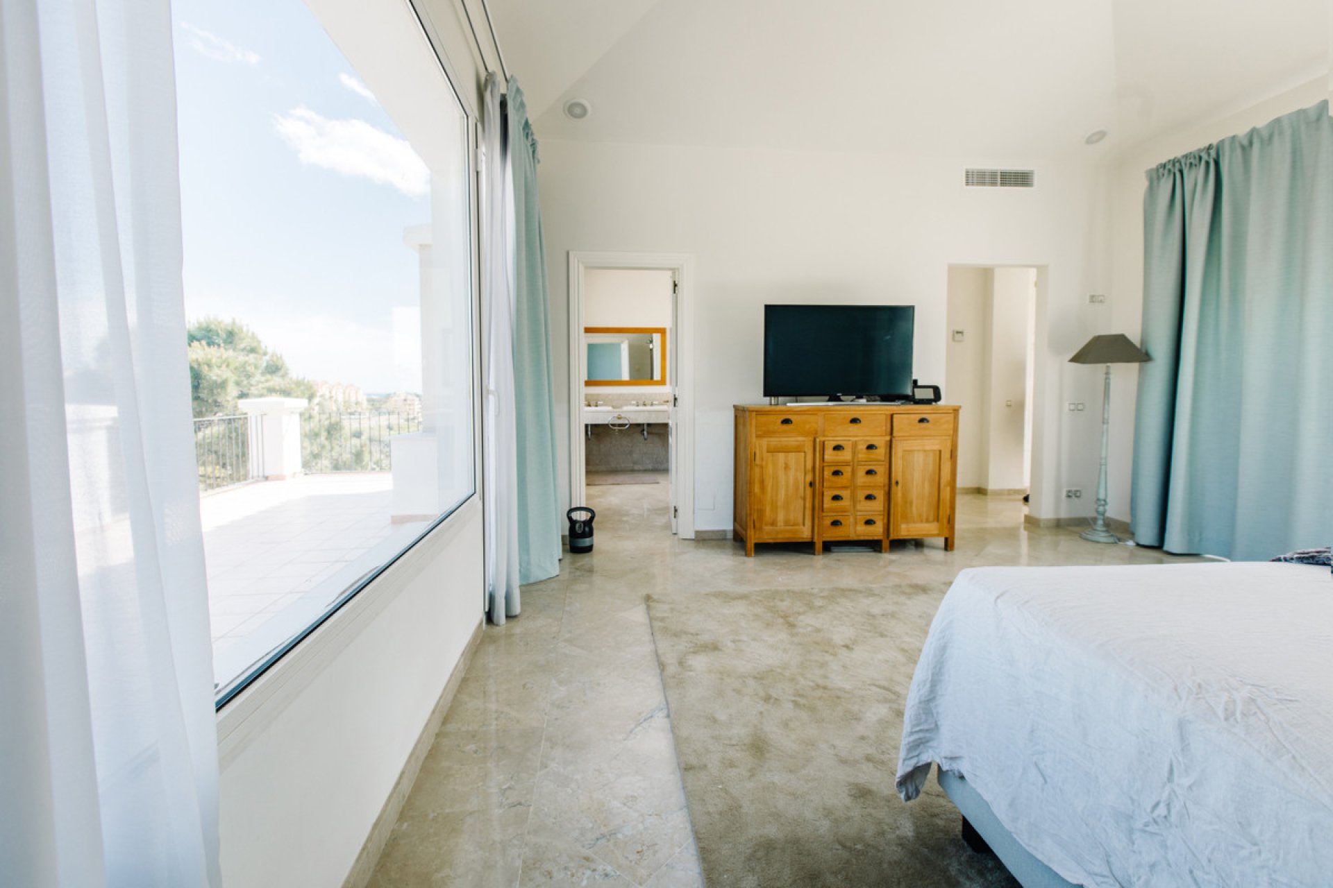 Resale - House - Estepona