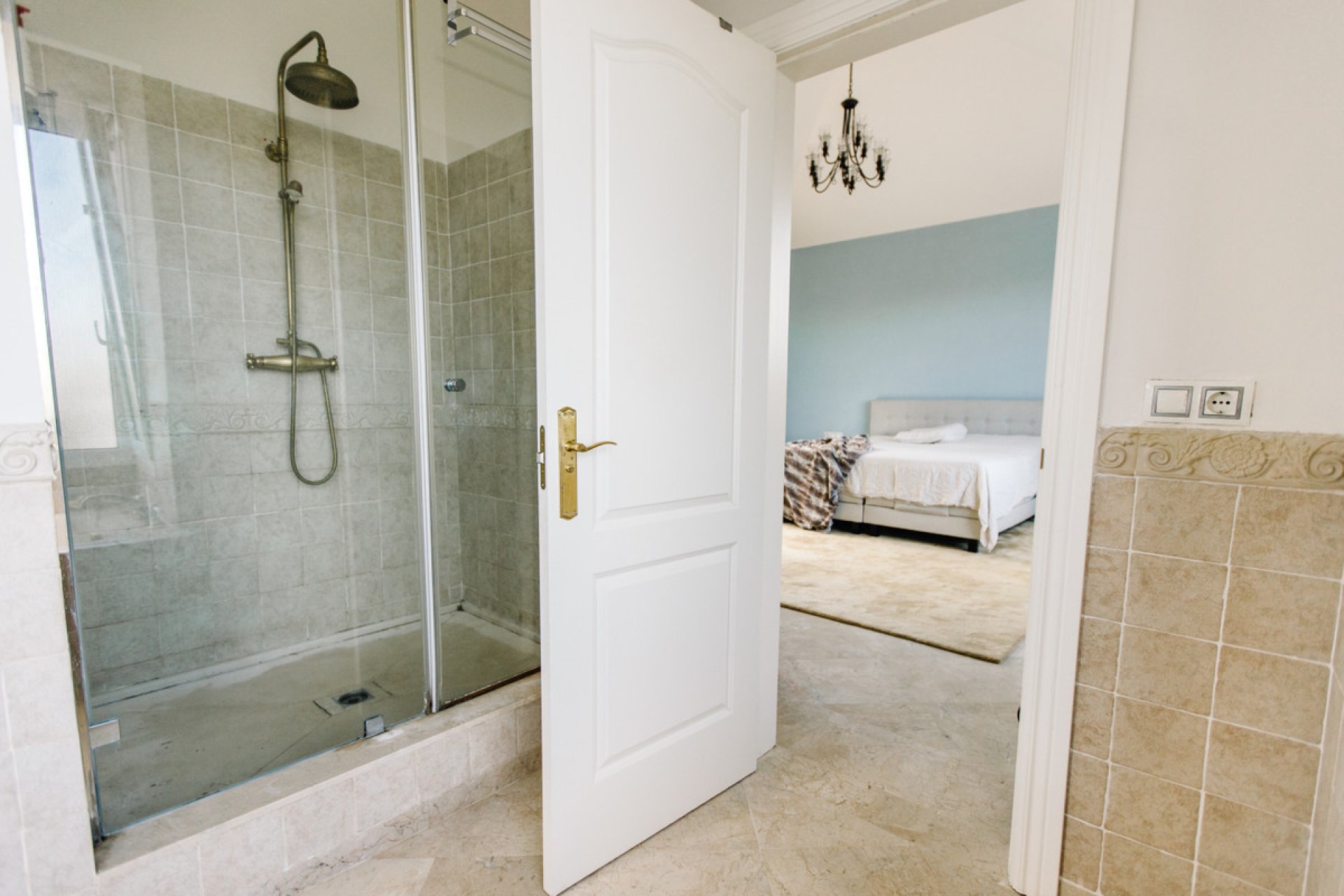 Resale - House - Estepona