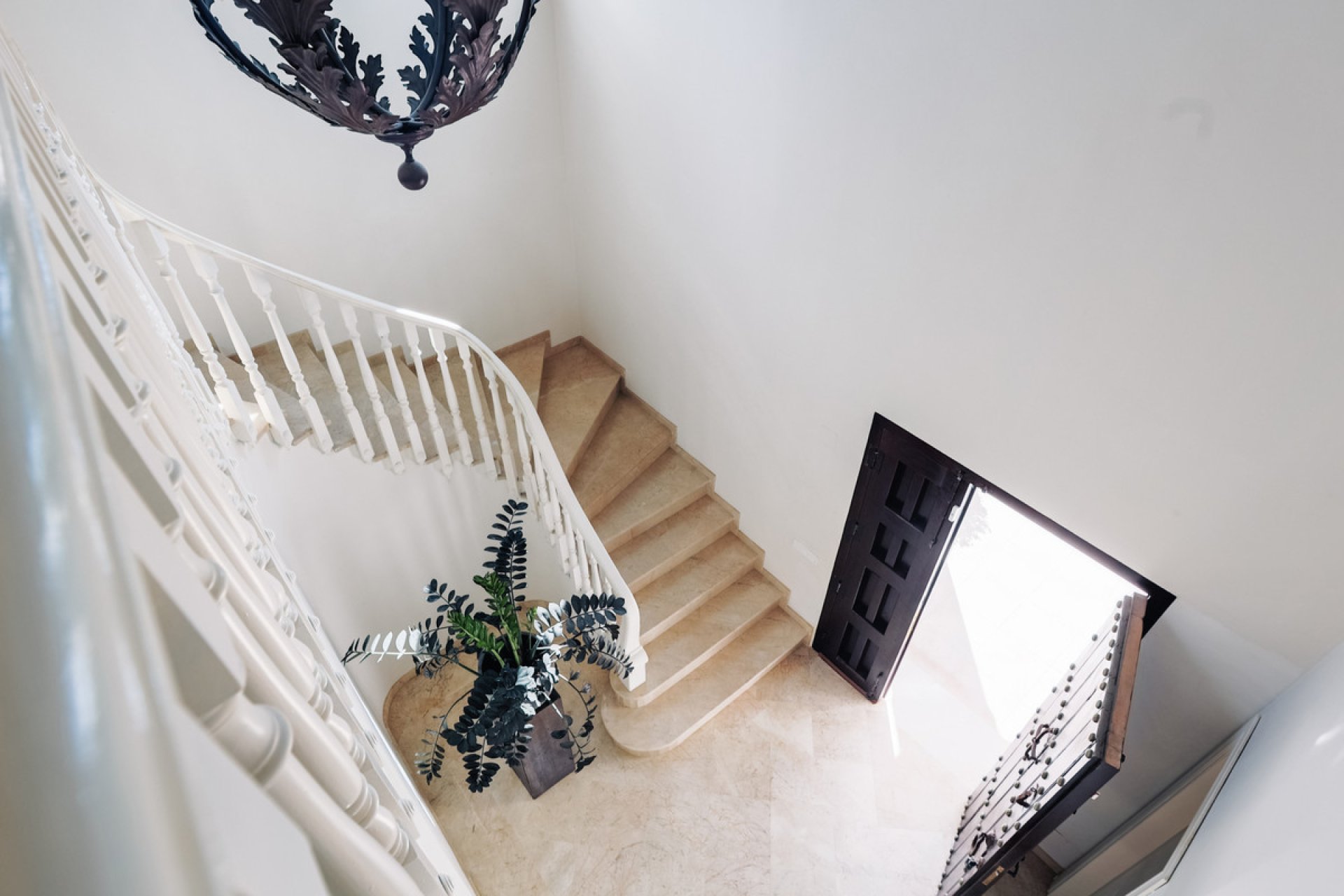 Resale - House - Estepona