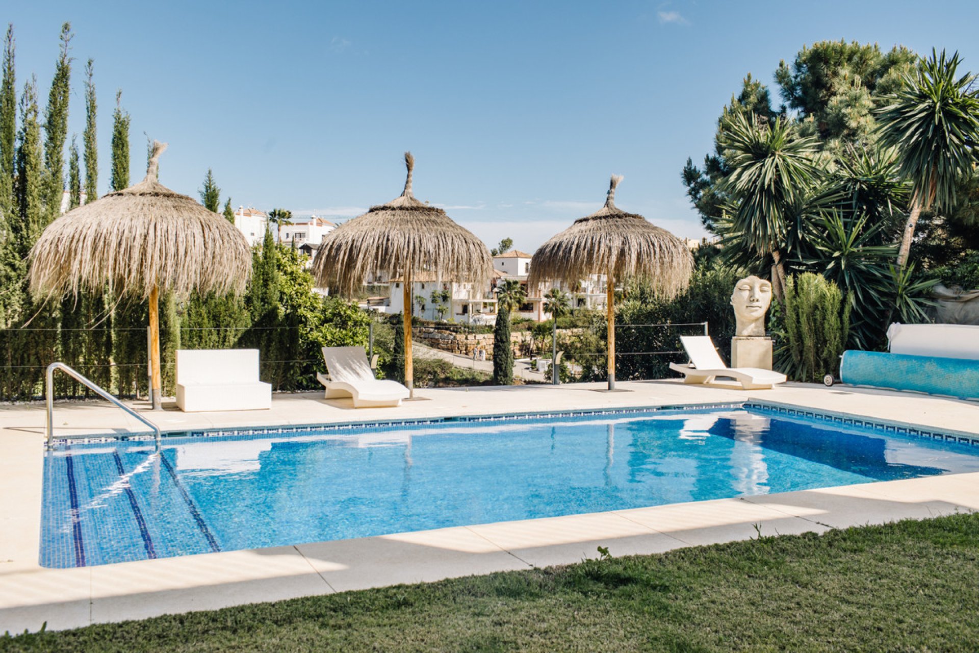 Resale - House - Estepona