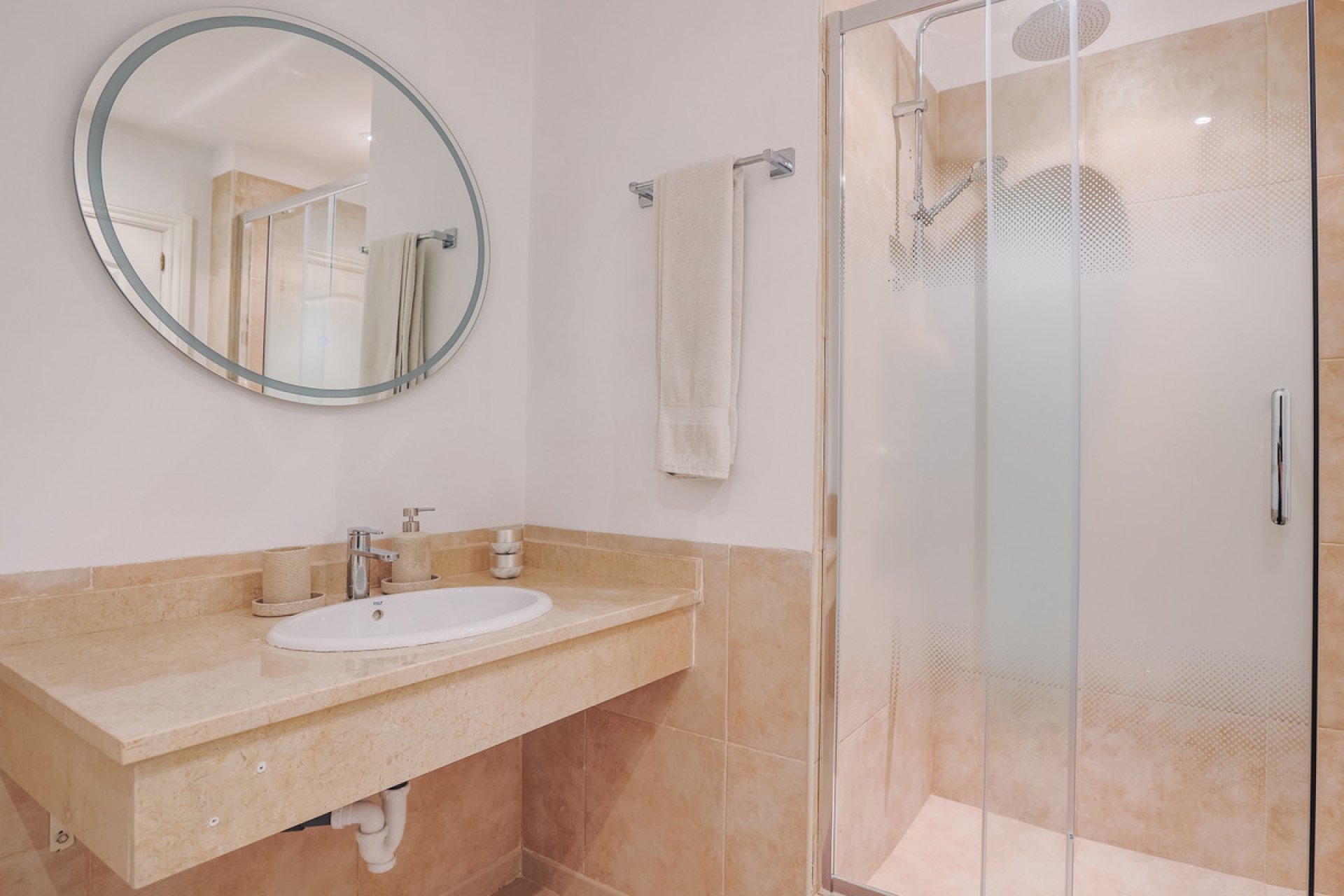 Resale - House - Estepona