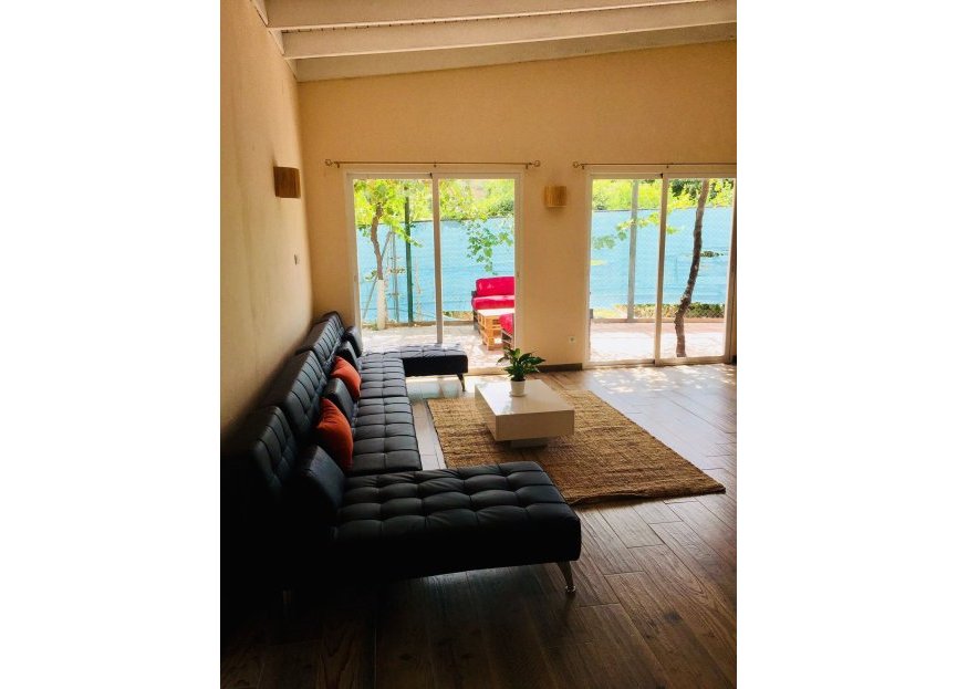 Resale - House - Estepona