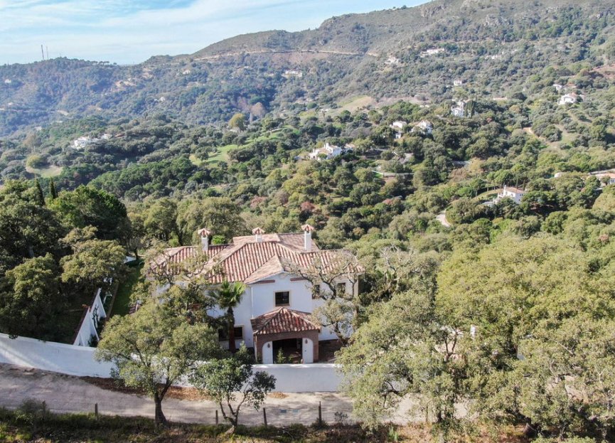 Resale - House - Finca - Cortijo - Casares - Casares Centro