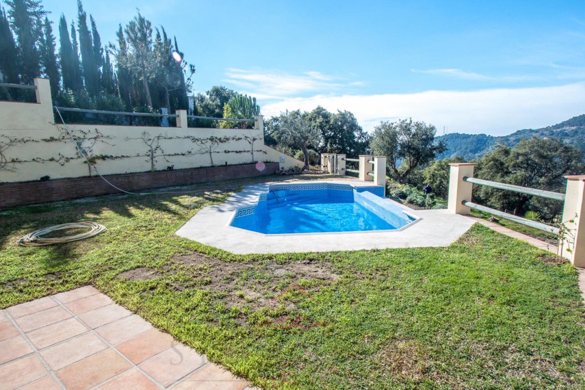 Resale - House - Finca - Cortijo - Casares - Casares Centro