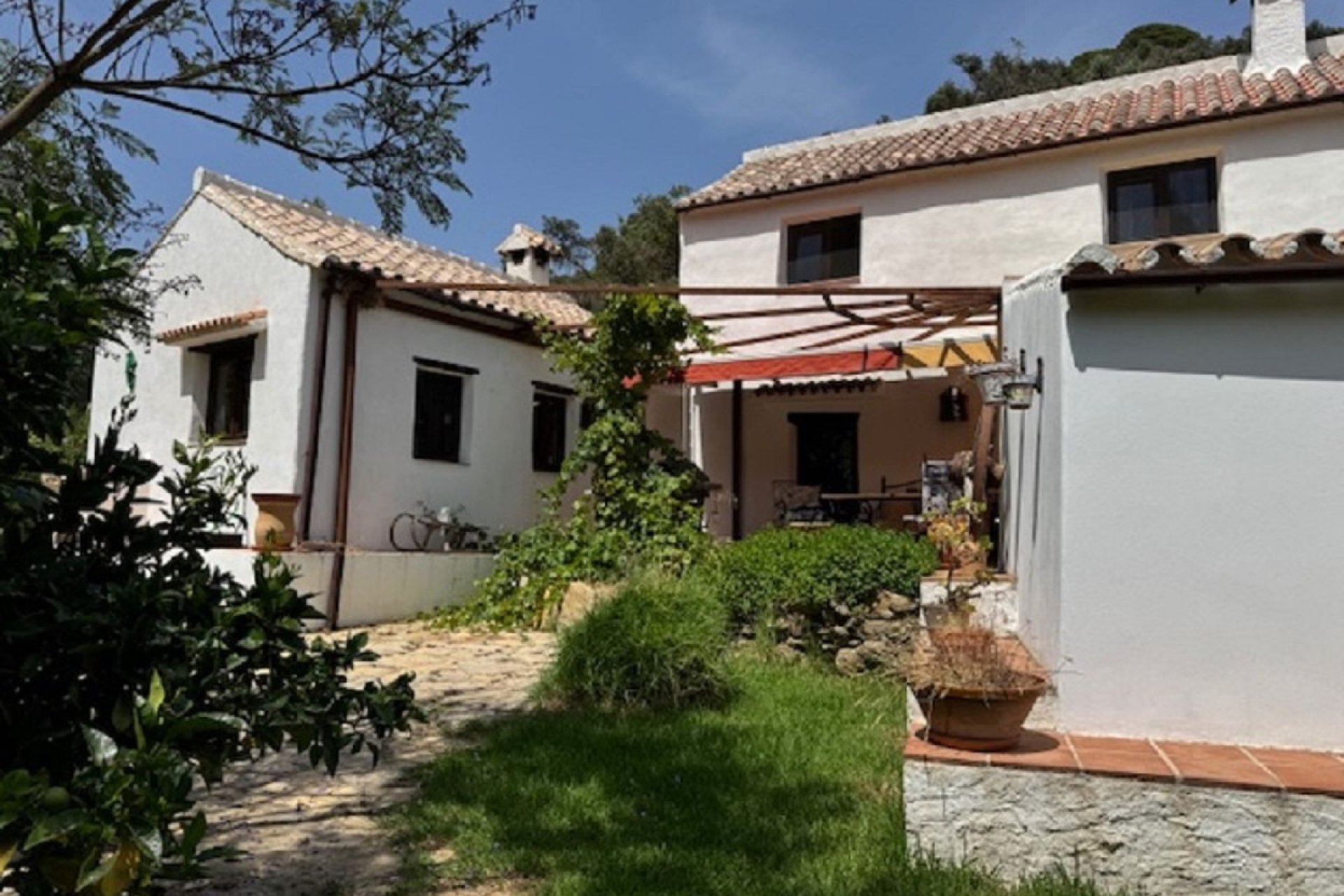 Resale - House - Finca - Cortijo - Casares - Casares Centro