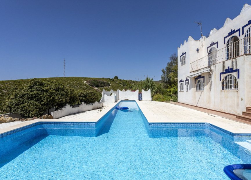 Resale - House - Finca - Cortijo - Casares