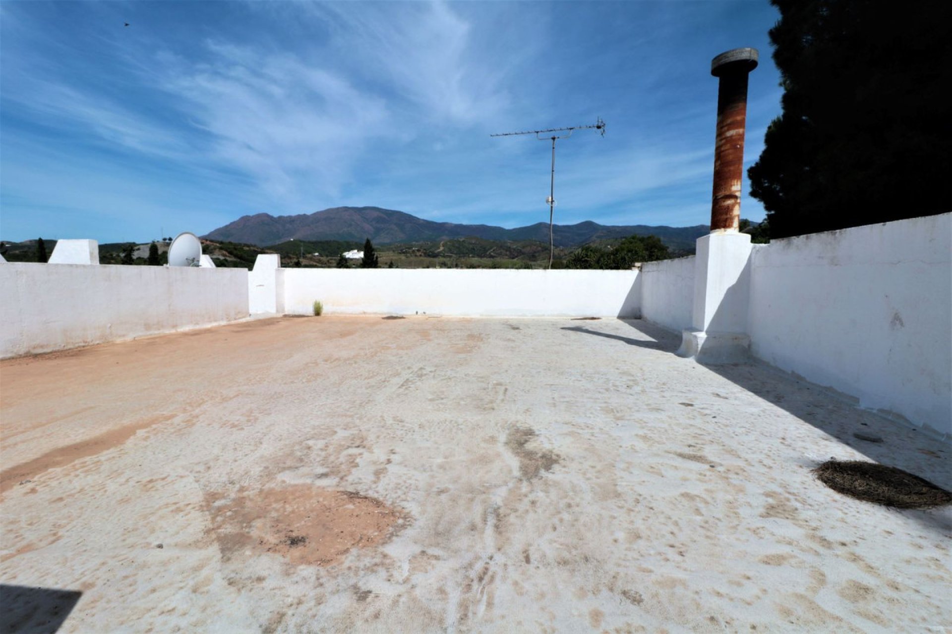 Resale - House - Finca - Cortijo - Estepona - El Padron