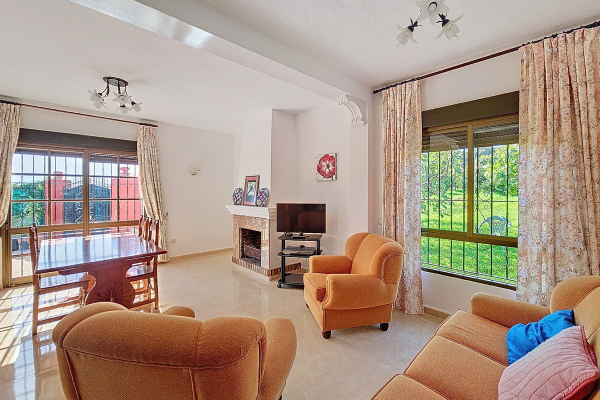 Resale - House - Finca - Cortijo - Estepona - El Padron