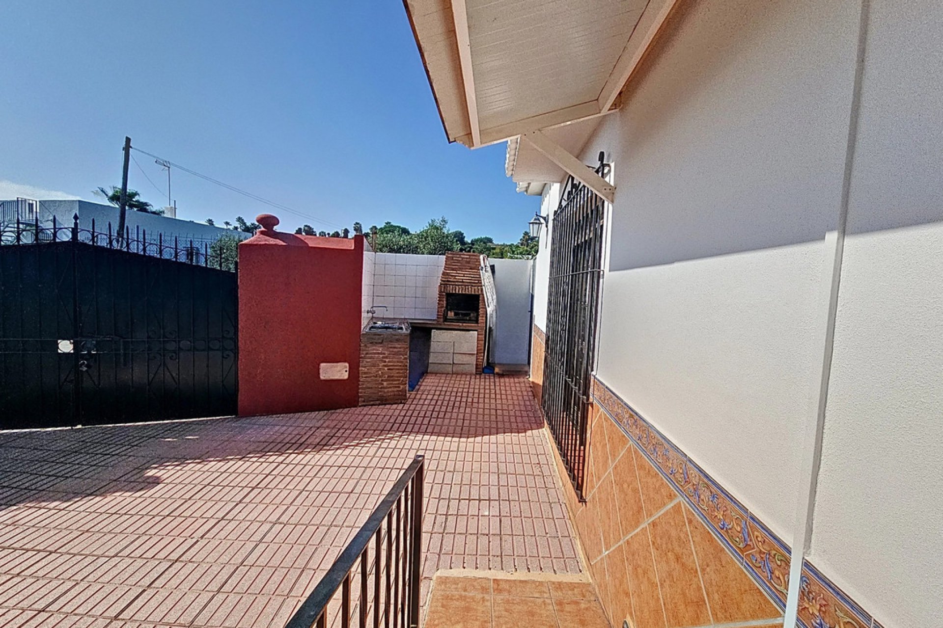 Resale - House - Finca - Cortijo - Estepona - El Padron