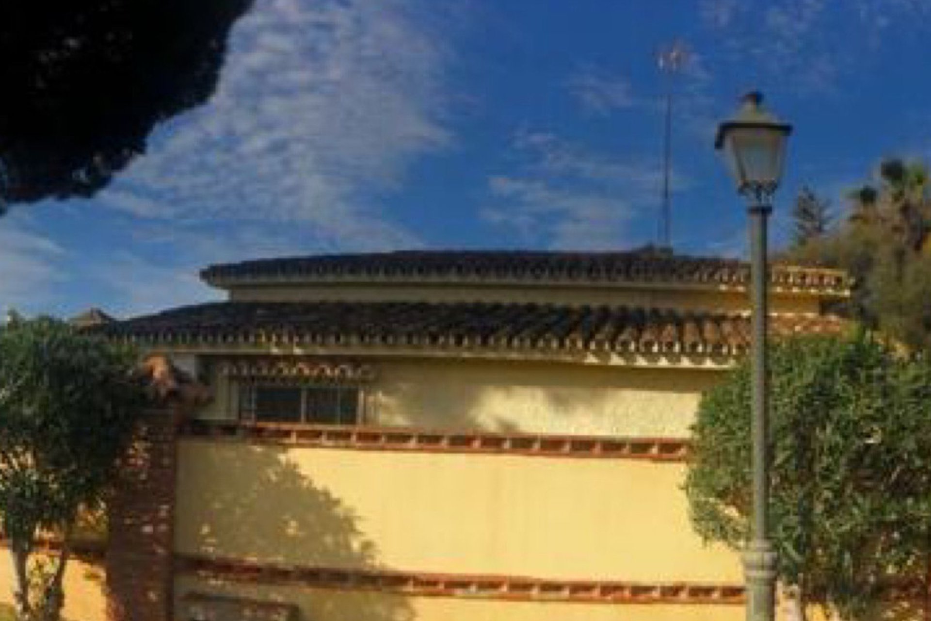 Resale - House - Finca - Cortijo - Estepona - Estepona Centro