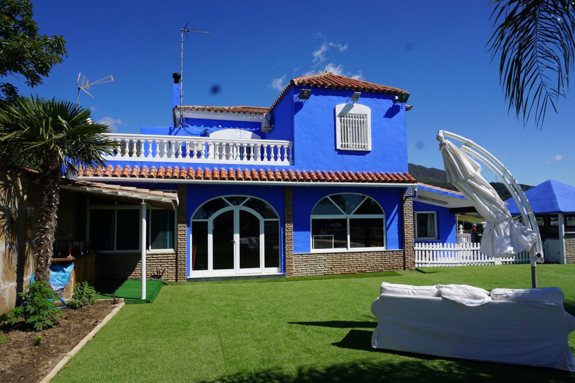 Resale - House - Finca - Cortijo - Estepona - Estepona Centro