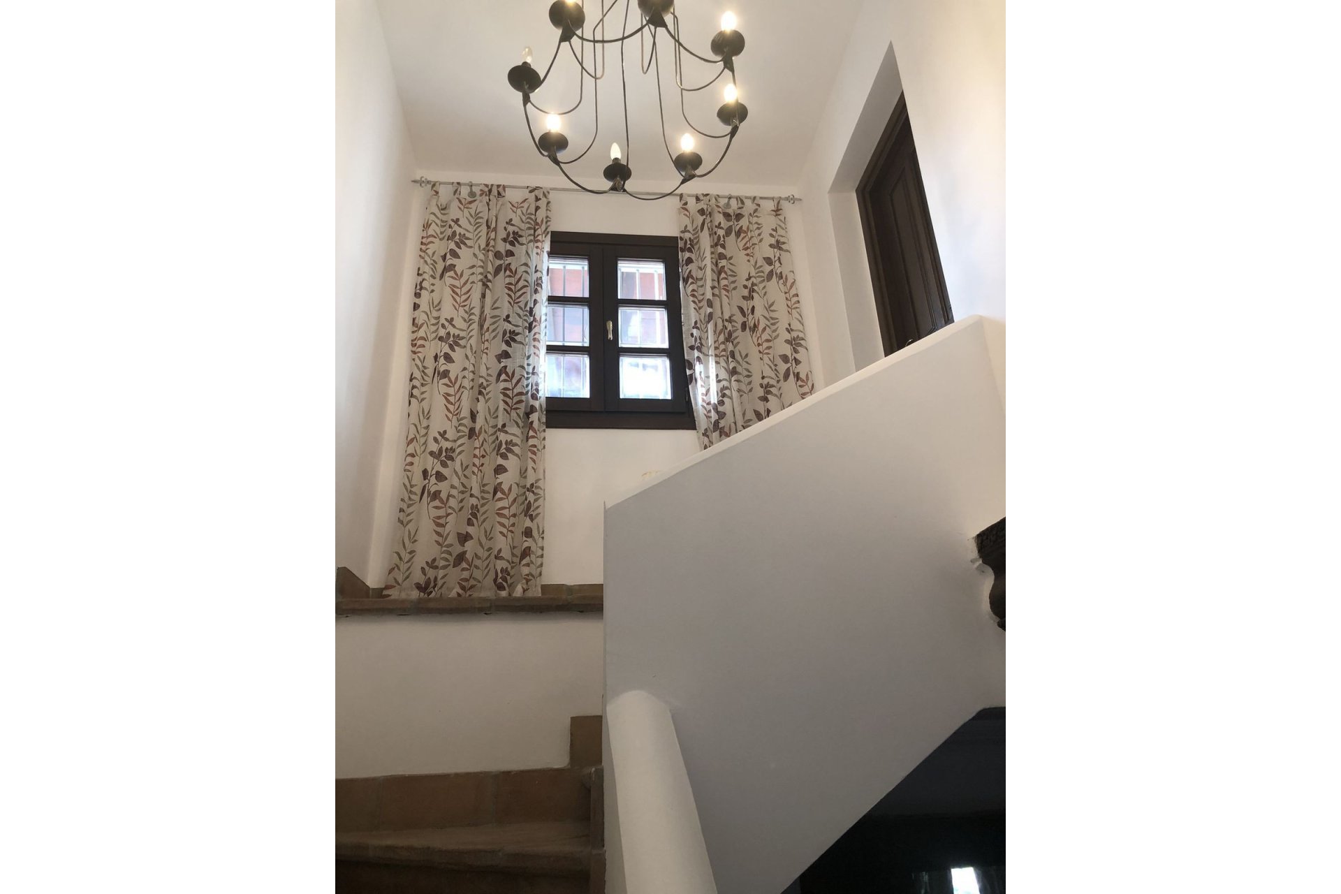 Resale - House - Finca - Cortijo - Estepona - Estepona Centro