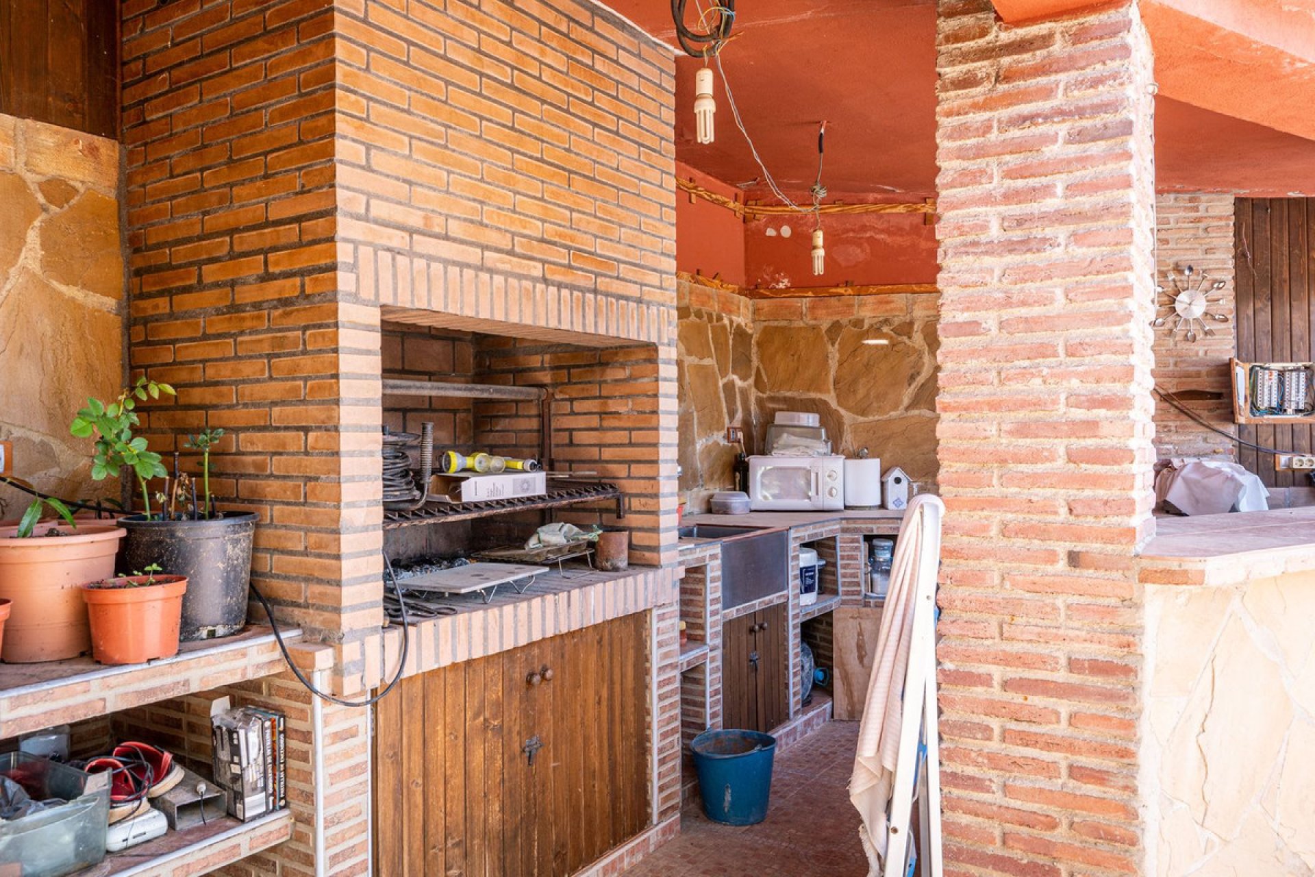 Resale - House - Finca - Cortijo - Estepona - Estepona Centro