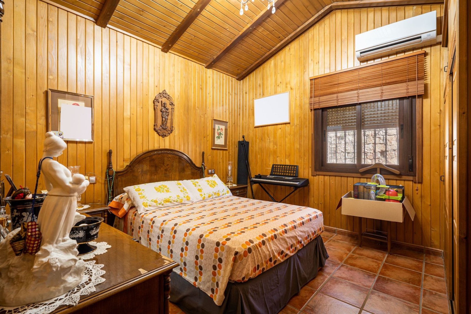 Resale - House - Finca - Cortijo - Estepona - Estepona Centro