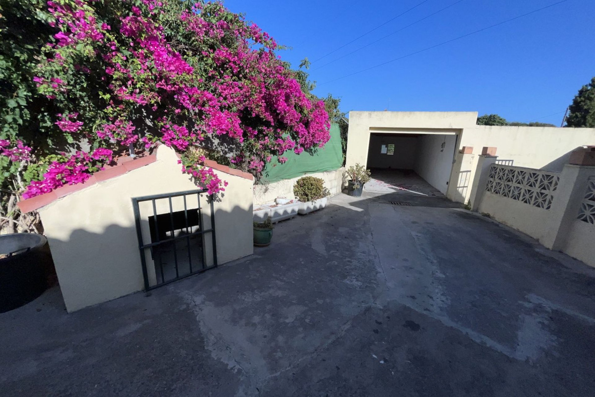 Resale - House - Finca - Cortijo - Estepona - Estepona Centro