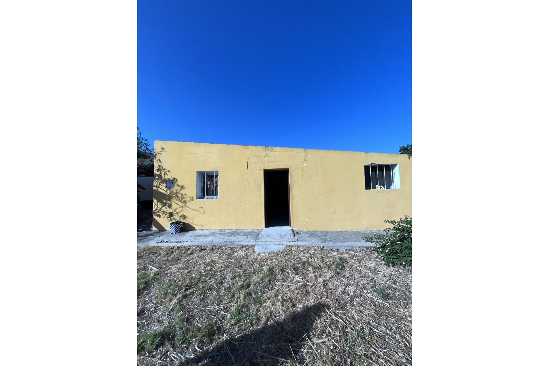 Resale - House - Finca - Cortijo - Estepona - Estepona Centro