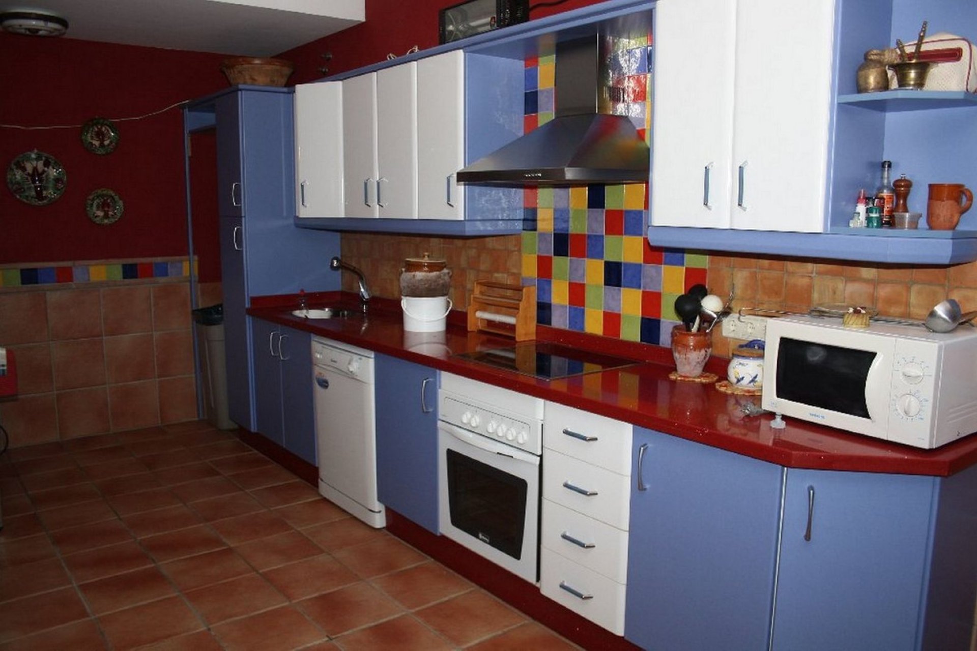 Resale - House - Finca - Cortijo - Estepona - Estepona Centro