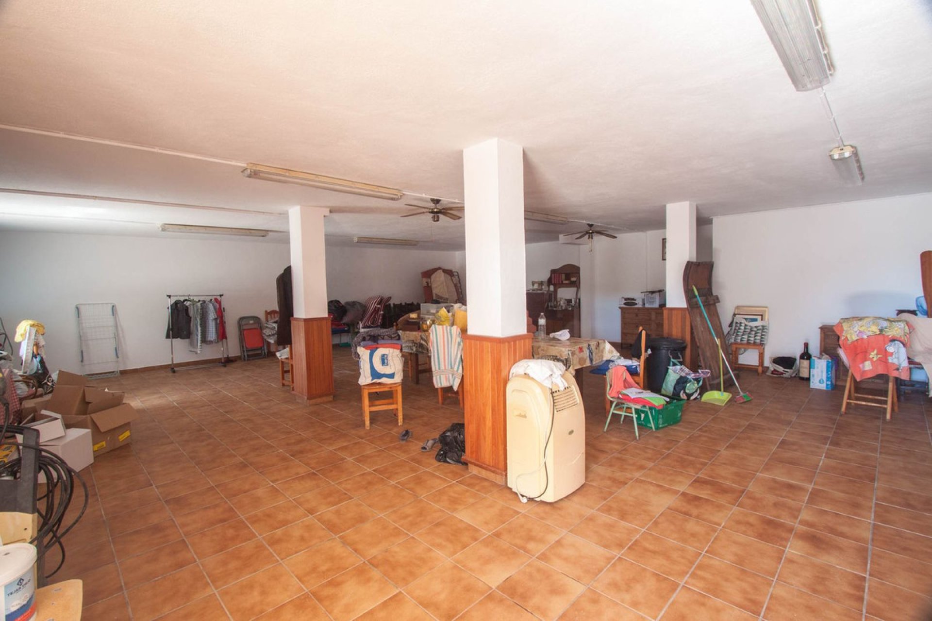 Resale - House - Finca - Cortijo - Estepona - Estepona Centro