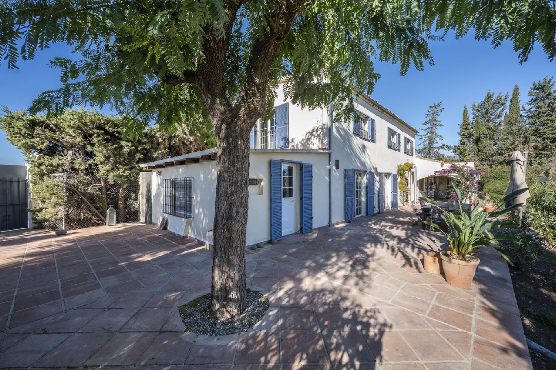 Resale - House - Finca - Cortijo - Estepona - Estepona Centro