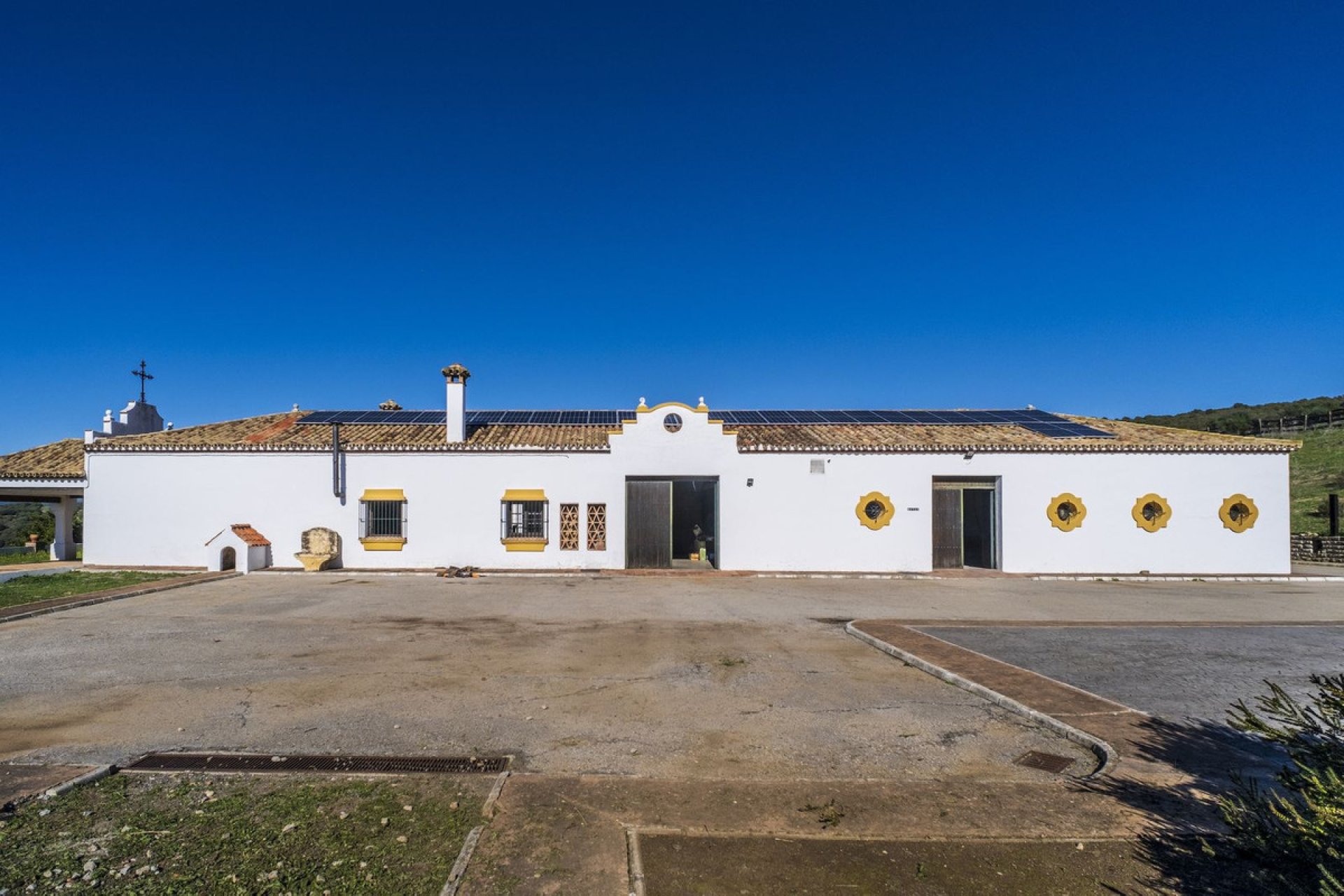 Resale - House - Finca - Cortijo - Estepona - Estepona Centro