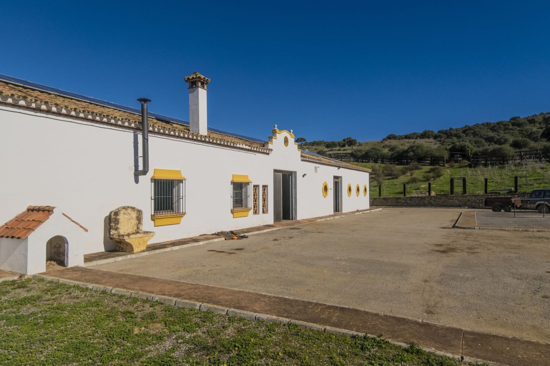 Resale - House - Finca - Cortijo - Estepona - Estepona Centro