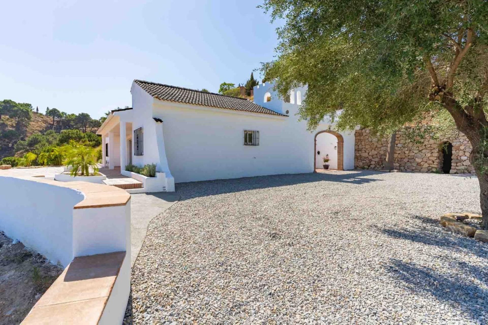 Resale - House - Finca - Cortijo - Estepona - Estepona Centro