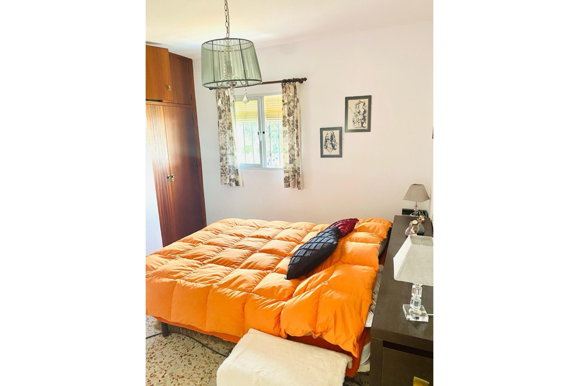 Resale - House - Finca - Cortijo - Estepona - Estepona Centro