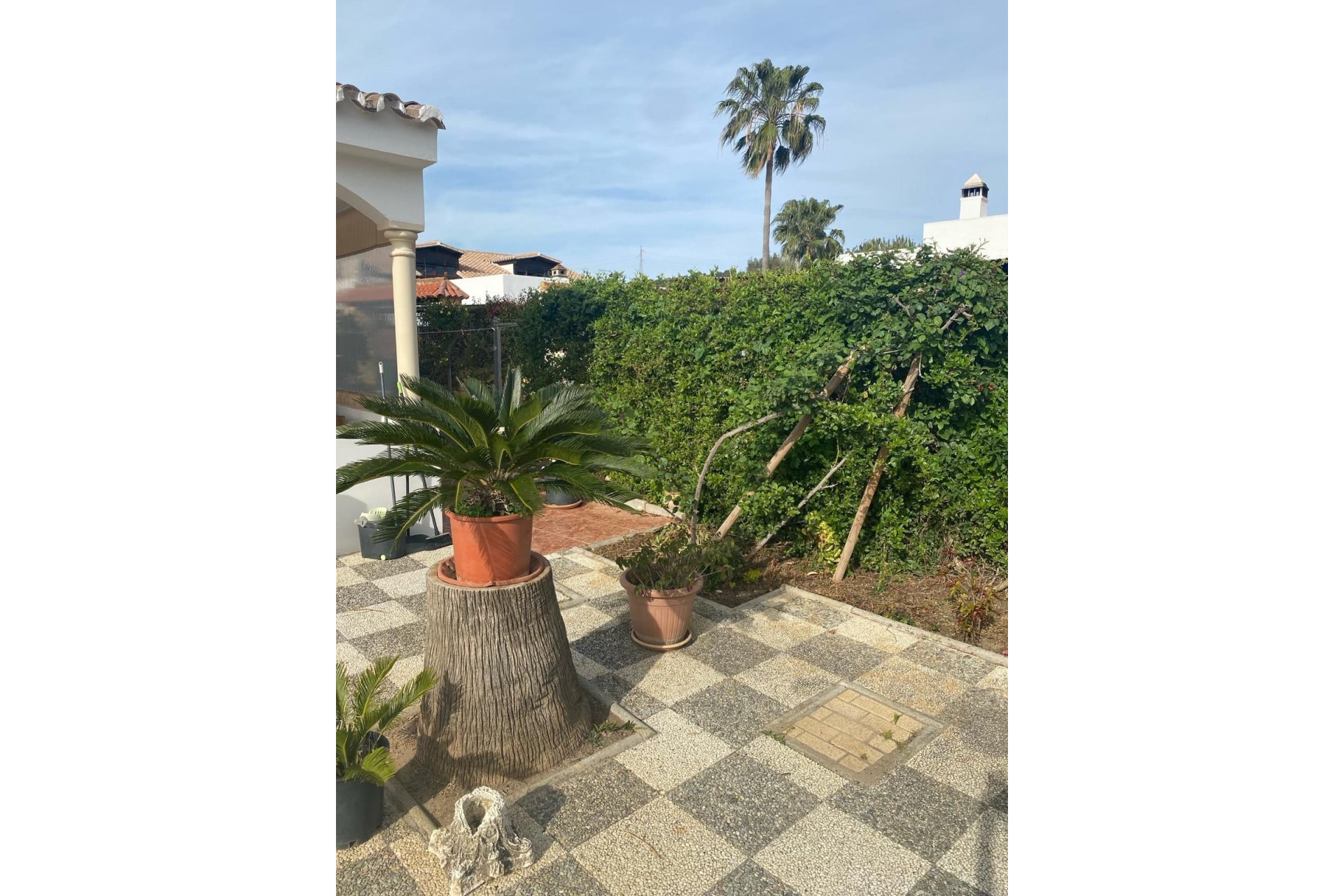 Resale - House - Finca - Cortijo - Estepona - Estepona Centro