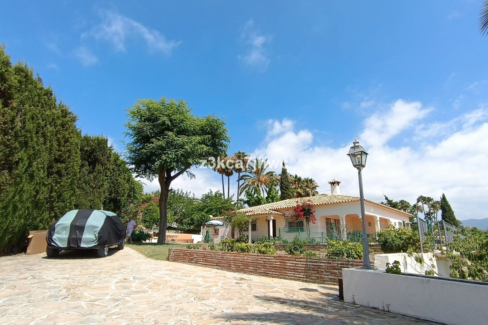 Resale - House - Finca - Cortijo - Estepona - Estepona Centro