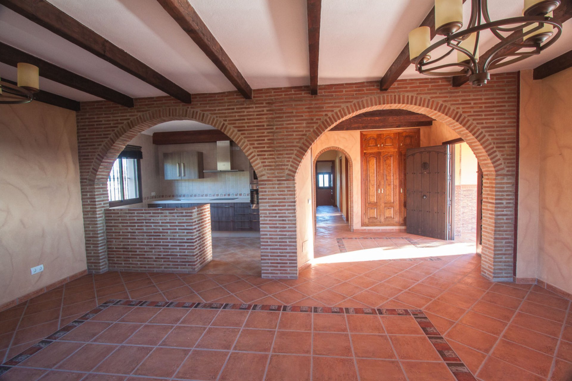 Resale - House - Finca - Cortijo - Estepona - Estepona Centro