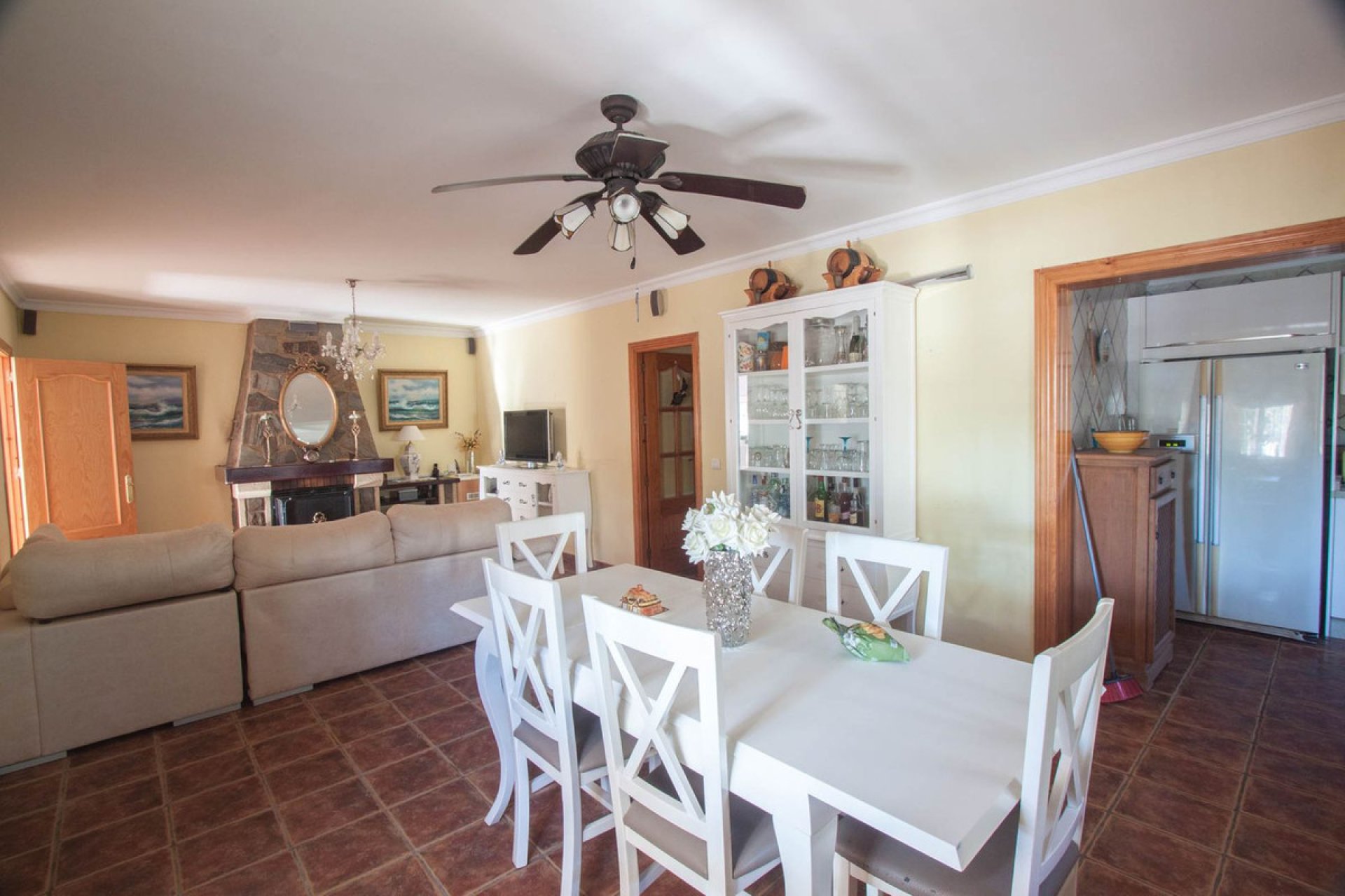 Resale - House - Finca - Cortijo - Estepona - Estepona Centro