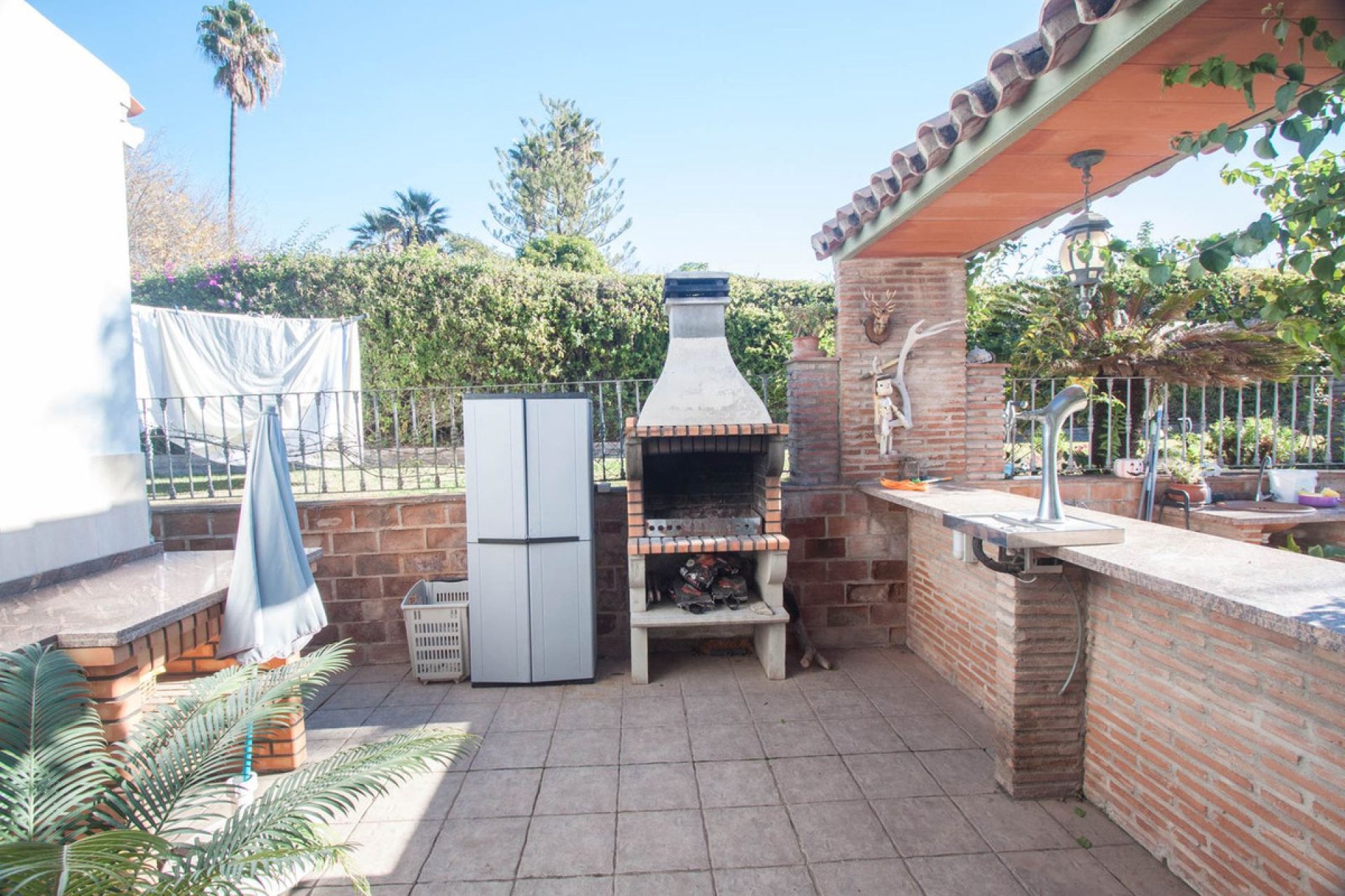 Resale - House - Finca - Cortijo - Estepona - Estepona Centro