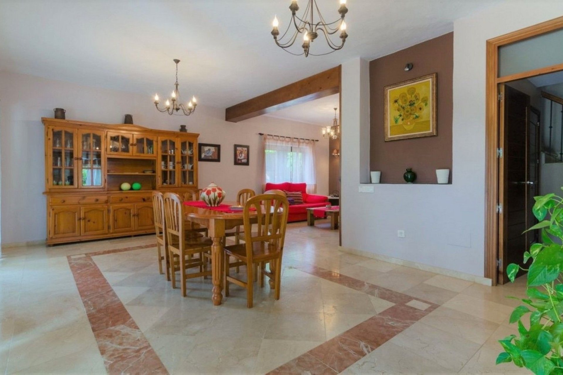 Resale - House - Finca - Cortijo - Estepona - Estepona Centro