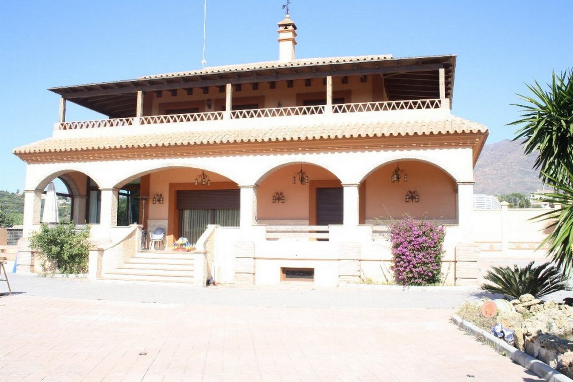 Resale - House - Finca - Cortijo - Estepona - Estepona Centro