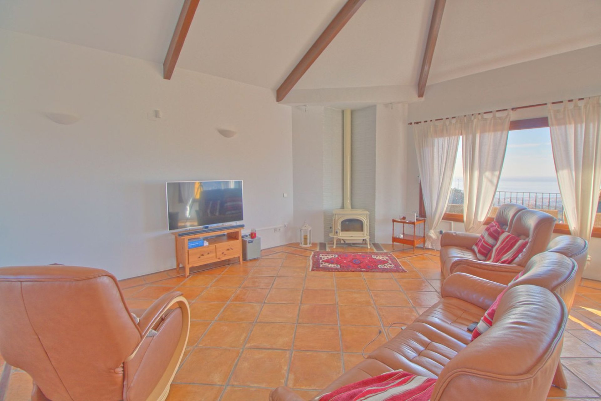 Resale - House - Finca - Cortijo - Estepona - Estepona Centro