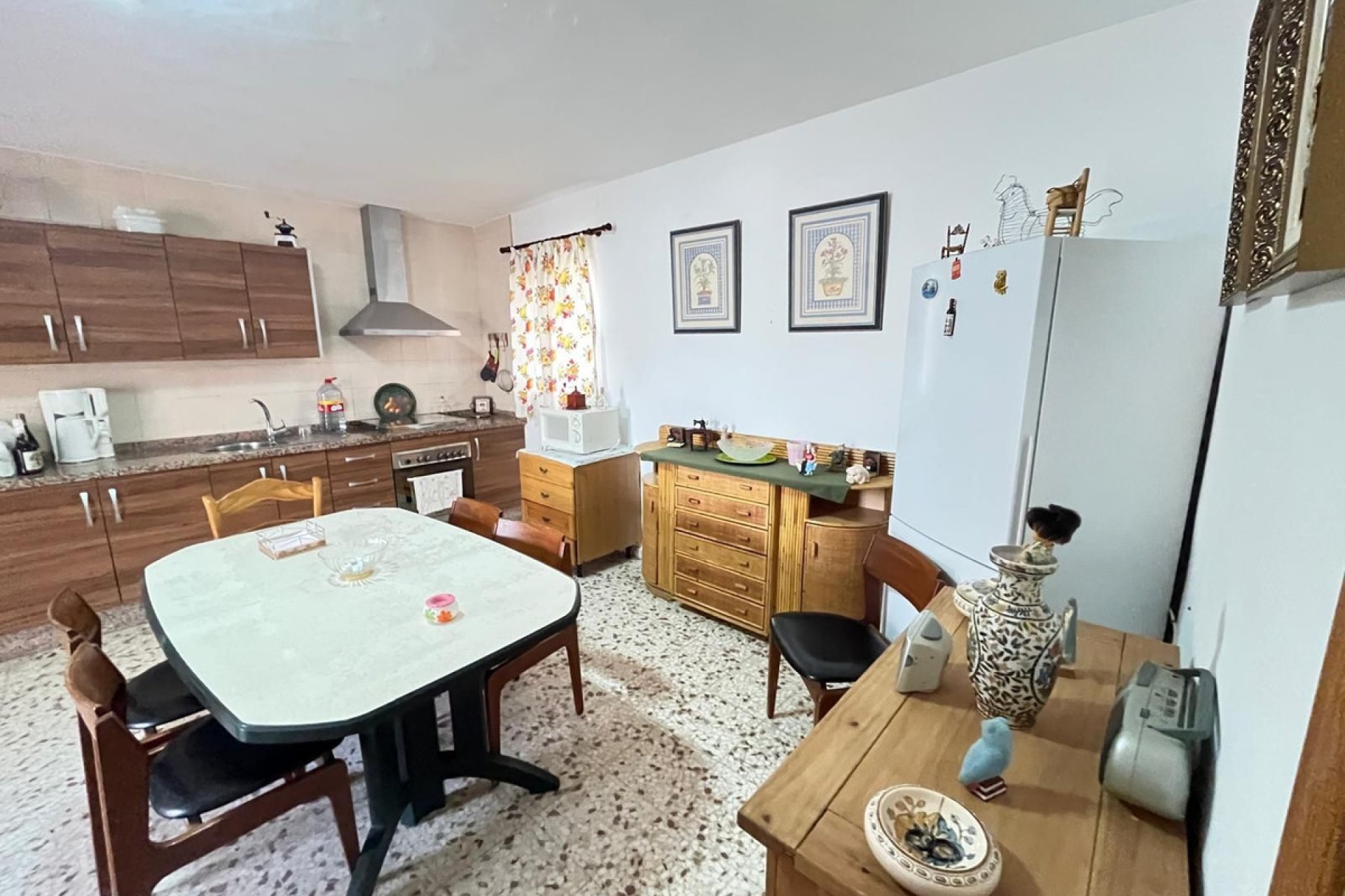 Resale - House - Finca - Cortijo - Estepona - Estepona Centro