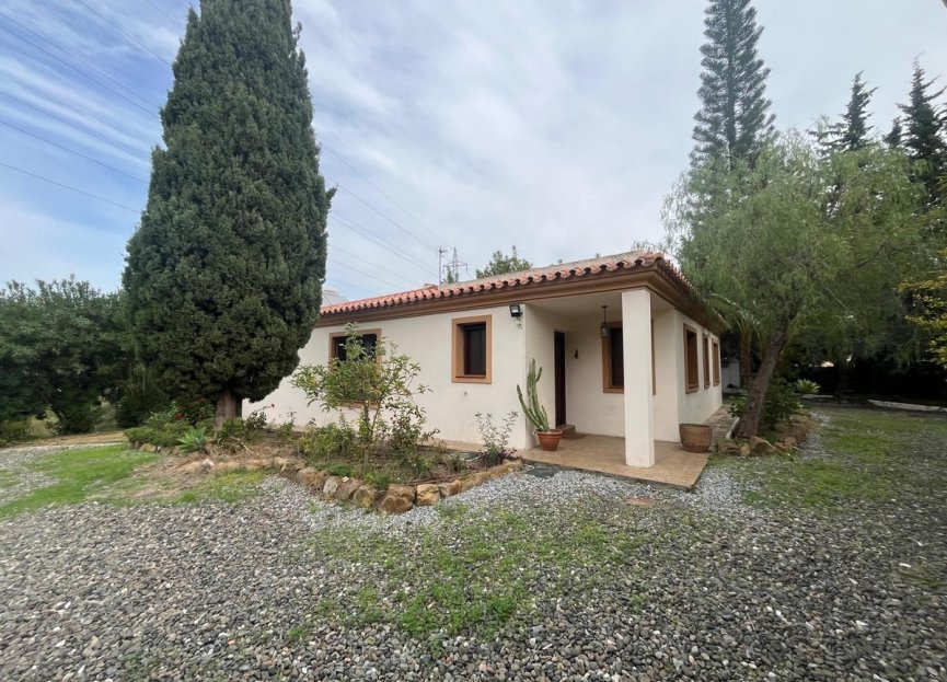 Resale - House - Finca - Cortijo - Estepona - Estepona Centro