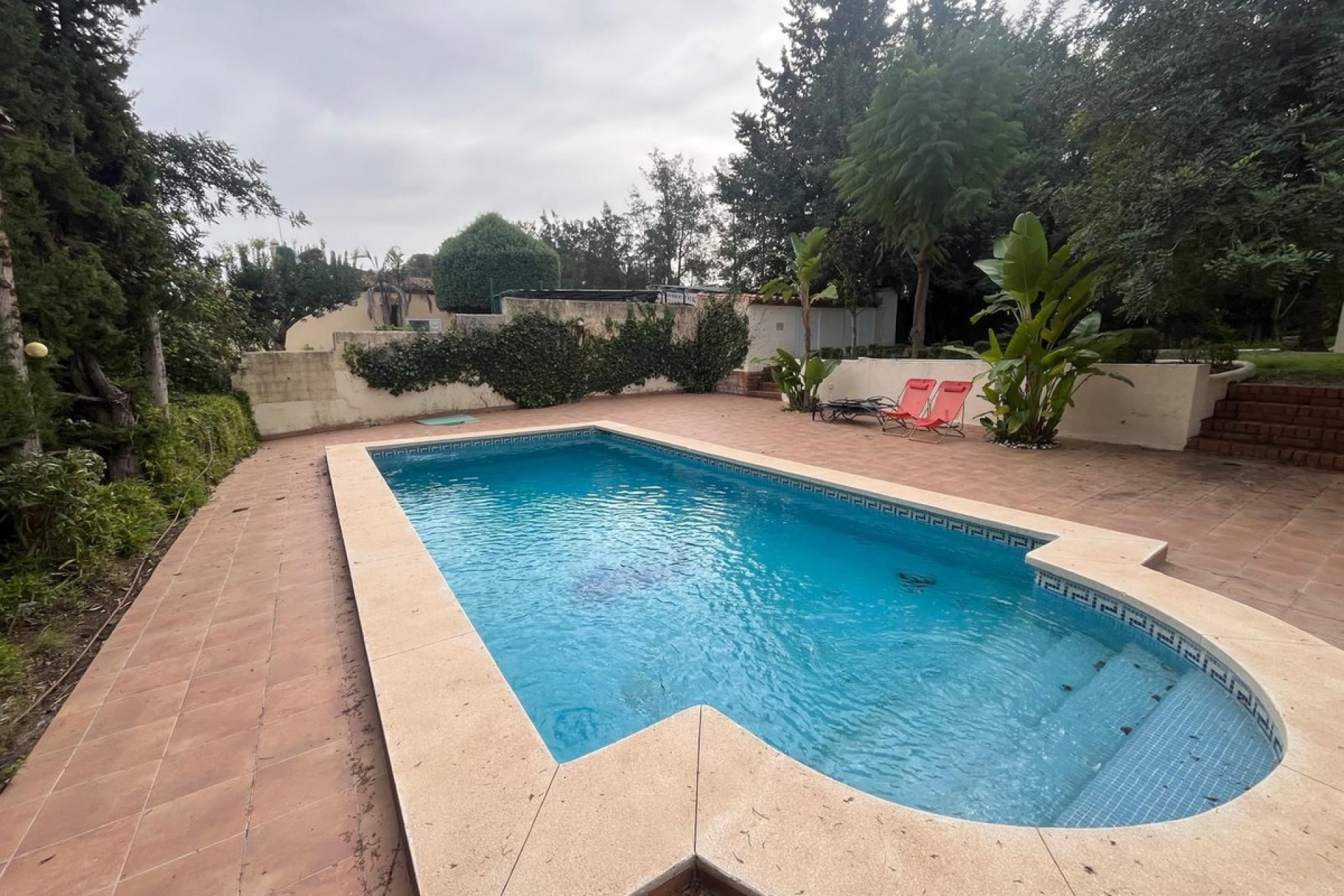 Resale - House - Finca - Cortijo - Estepona - Estepona Centro