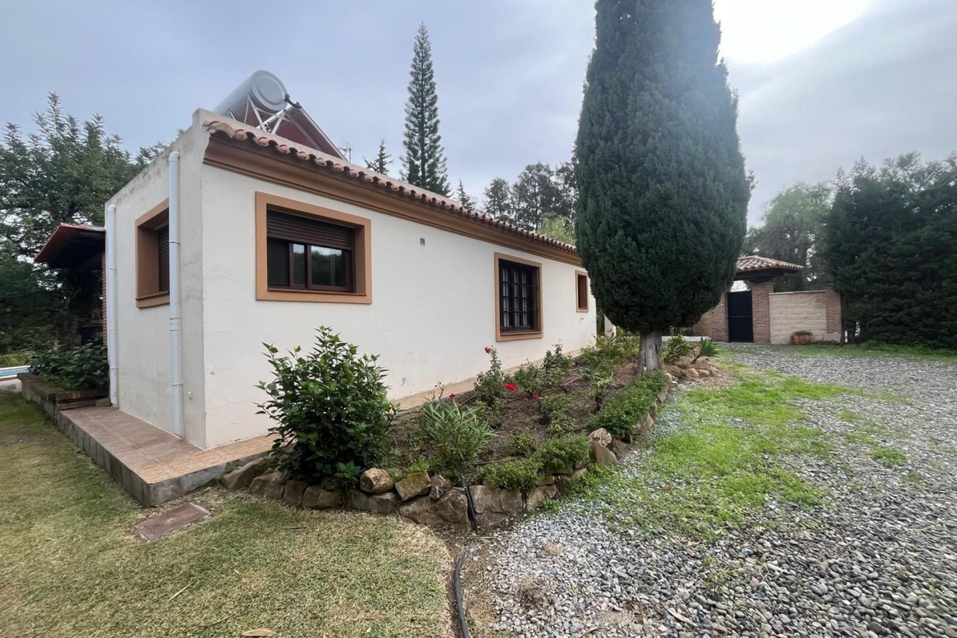 Resale - House - Finca - Cortijo - Estepona - Estepona Centro