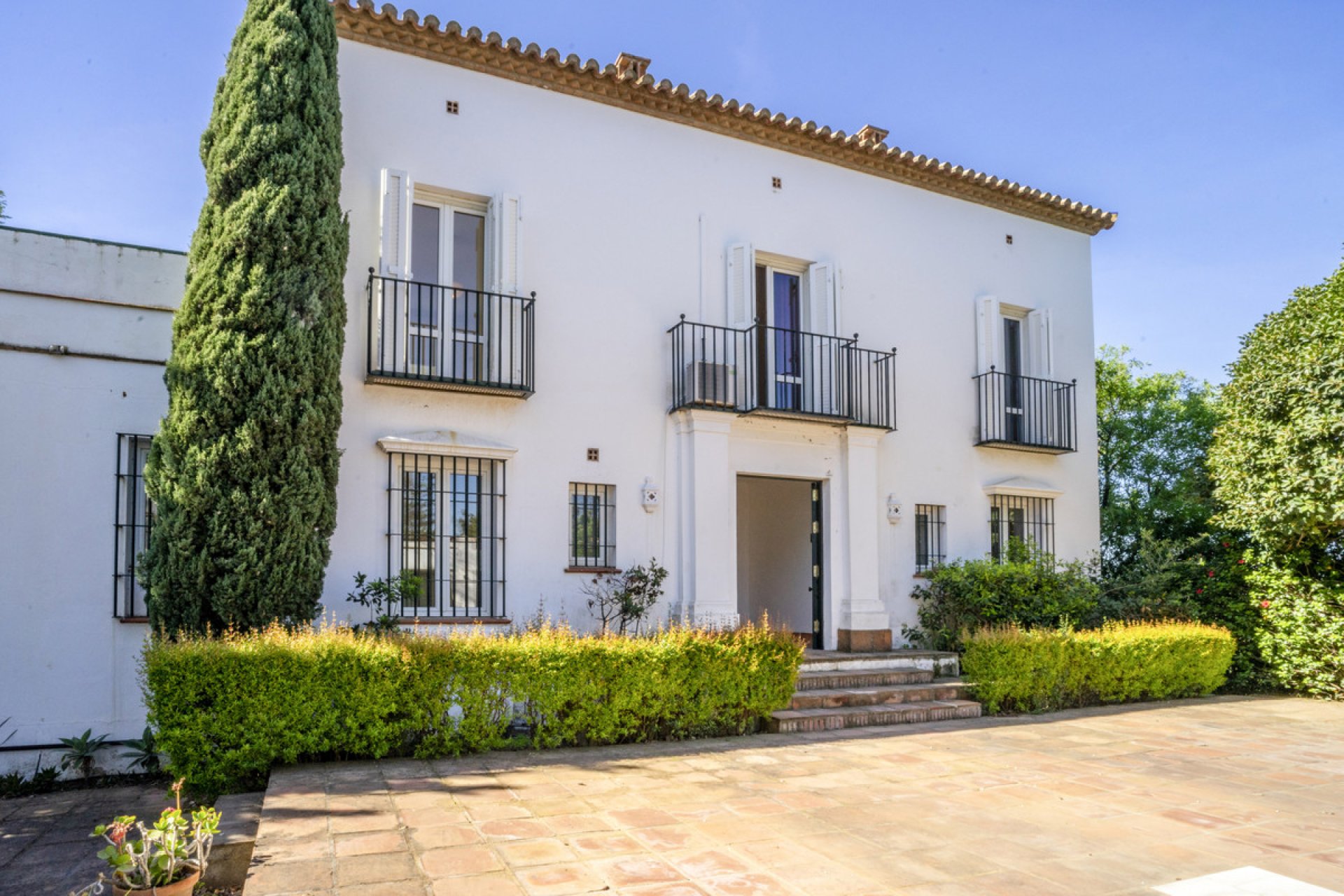 Resale - House - Finca - Cortijo - Estepona - New Golden Mile